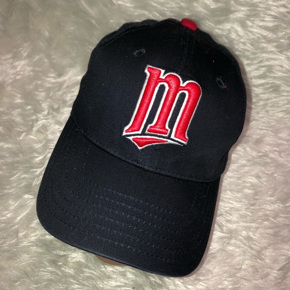 Minnesota Twins New Era Adjustable Cap - Picture 1 of 4